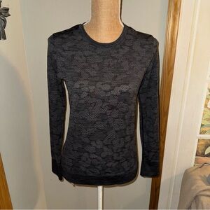 Lululemon Athletica leopard Fitted Long Sleeve Sweatshirt